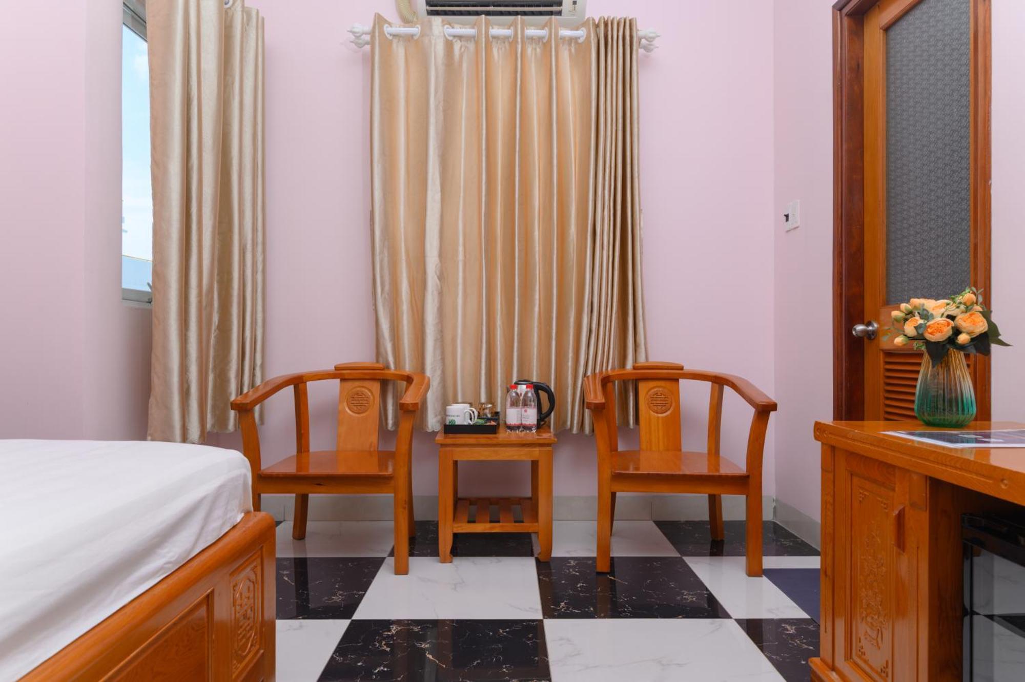Luxy Park Hotel - Phu Quoc Centre Room photo